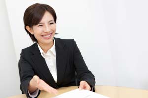 「日本人スタッフ対応」を求めるカップル